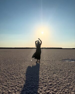 Tejaswini Lonari Instagram - Drifting through the void, where the horizon is a mirage and time dissolves into echoes. A dream? A memory? Or just the abyss calling me home…
#vibes #rannofkutch