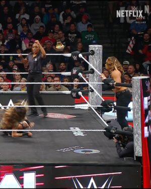 Theresa Serrano Instagram - We still can't get over this move from @zoeystarkwwe 👏