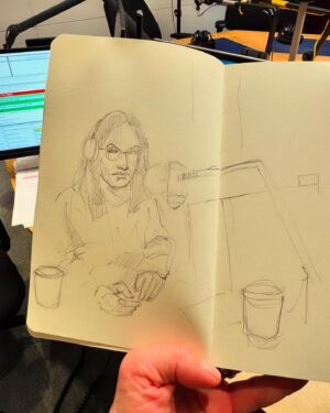 Titti Schultz Instagram - Vecka 4. Full rulle. 
Jobb, Umeå, opera, välja kök, dyrgrip, vänner, kalas, drömmöbel. 
#smärresammanfattning