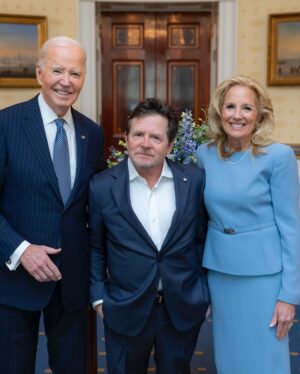 Tracy Pollan Instagram - What an awesome experience to see these extraordinary citizens receive the Presidential Medal of Freedom. I may be biased, but my own personal favorite was watching @realmikejfox awarded the honor 
A few favorite pics from the ceremony