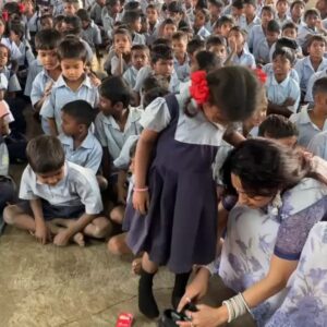 Trupti Bhoir Instagram - 🌟 Shine a light on those who need it most.🤍 #shelterfoundation #socialworklife #actresslife
.
.
.
.
#charity #goodcause #spreadlove
#spreadpositivity #spreadkindness
