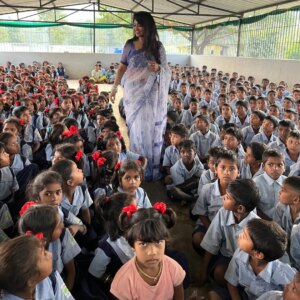 Trupti Bhoir Instagram - 🌟 Shine a light on those who need it most.🤍 #shelterfoundation #socialworklife #actresslife
.
.
.
.
#charity #goodcause #spreadlove
#spreadpositivity #spreadkindness