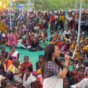 Trupti Bhoir Instagram - At the end of the day it's not about what you have or even what you've accomplished… it's about who you've lifted up, who you've made better"  Beautiful memories of December 2024  winter relief event organised by Shelter Foundation,The Sharda Family Foundation, Hopeblit 
.
.
.
.
.
#winterrelief #fooddistribution #blanketdistribution