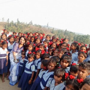 Trupti Bhoir Instagram - 🌟 Shine a light on those who need it most.🤍 #shelterfoundation #socialworklife #actresslife
.
.
.
.
#charity #goodcause #spreadlove
#spreadpositivity #spreadkindness