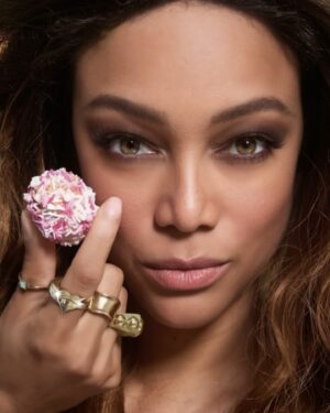 Tyra Banks Instagram - Mizz TyTy is bringing SMiZE SURPRiZES down under! 🇦🇺✨

What’s a SMiZE SURPRiZE? It’s a chewy, gooey truffle—a sweet reward for only the fiercest SMiZERS in Sydney. 

Want a FREE one? 

The next station on Tyra’s Time Travel Tasting Tour is all about THE PRESENT. We’ve created a lil cute spot called The Slay Your Day Café and it’s poppin’ up at the @theqvb in Sydney tomorrow. 

Come through and ice cream   Your Smize 👁️ means you can get a FREE* SMiZE SURPRiZE. 😋 🍬 

* Limited time, don't sleep on it.

Get your SMiZES and cameras 📸 ready, people! 👀🍦

See you tomorrow from 11am.