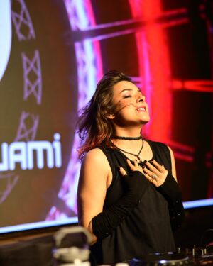 Udita Goswami Instagram - Thank you so much Belgaum♥️for opening your arms , & showering your love for our Vibezza⚡️ The Open air Biggest Bollywood Concert with @uditaagoswami in @uk27_thefern_belagavi 

Follow our page for more updates stay tune⚡️⚡️

#uditaagoswami #belgaumparties #concert #bollywood #uk27thefern #club #love