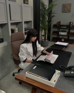 Actress Uhm Hyun-kyung HD Photos and Wallpapers October 2024