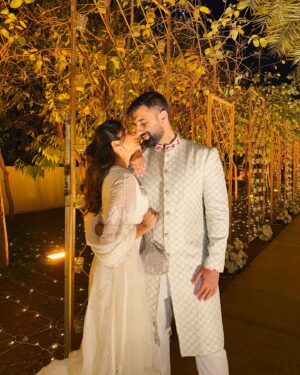 Unnati Malharkar Instagram - Everyday is a valentines with you♥️♾️ #unnav