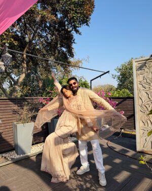 Unnati Malharkar Instagram - Everyday is a valentines with you♥️♾️ #unnav