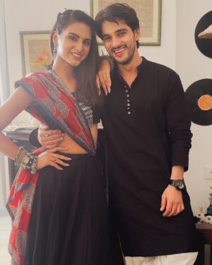 Vaidehi Nair Instagram - रंग ishq ka ✨
-
-
Twinning in this beautiful lehenga and kurta by @label.radhe 
-
-
-
-
-
-
#vaidehiians #fyp #featureme #foryou #navratri #navratrispecial #vaidehiinair