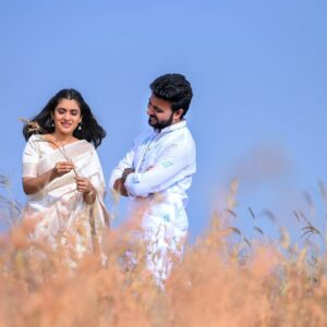 Vaishnavi Kalyankar Instagram - तू अणि तूच ❤️✨️

Photography by @clicker.ritesh

#love #kiranlovevaishnavi