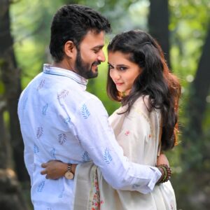 Vaishnavi Kalyankar Instagram - तू अणि तूच ❤️✨️

Photography by @clicker.ritesh

#love #kiranlovevaishnavi