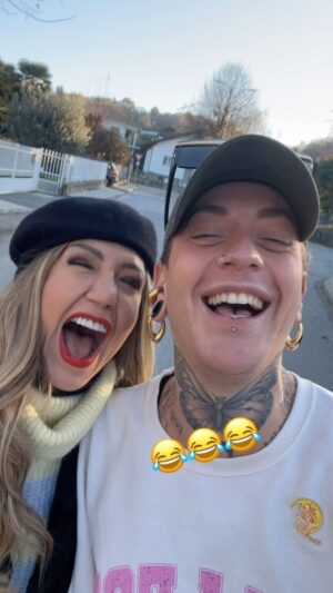 Vanessa van Cartier Instagram - @elecktra_bionic #name #laugh #italia #friends #loud #street #scream #marco #comedy #joke #entertainment #foryou #fyp #viral