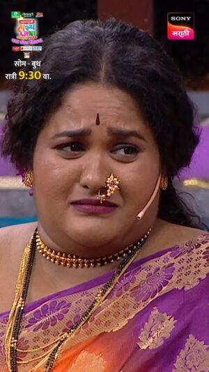 Vanita Kharat Instagram - ‘भात’ झालाय की ‘घात’ झालाय! 🤭

पाहूया, 'महाराष्ट्राची हास्यजत्रा’ - कॉमेडीची हॅटट्रीक! नवा कोरा सिझन
सोम.- बुध.,रात्री 9:30 वा.,
फक्त सोनी मराठी वाहिनीवर.

#महाराष्ट्राचीहास्यजत्रा | #MaharashtrachiHasyaJatra
#कॅामेडीचीहॅटट्रीक ।
#Comedichihattrick।
#सोनीमराठी | #SonyMarathi
#विणूयाअतूटनाती | #VinuyaAtutNati