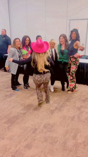Vanity Instagram - The ladies of LNO are the hardest hitting FEMALES on the scene. Stop playin’

Find all of your 🍑 on @TitleMatchNetwork