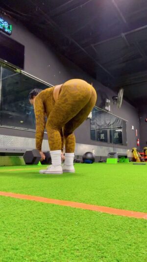 Vanity Instagram - Keeping my eye on the prize 👀 but my 💭 on lemon pepper wings w. a CRACK of salt hoping it goes to my 🍑 & not clog my arteries.

#Wrestlebae #GymJunkie #Dedication #99Elite #Fitness #BodyBuilding #ProfessionalWrestking