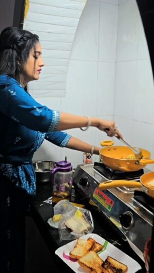 Varsha Priyadarshini Instagram - Sunday cooking 🍜💙😄
