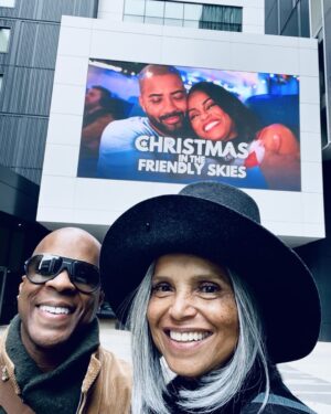Victoria Rowell Instagram - @burkemgmt @scaddotedu @mrbradjames @hairykneecaps and our entire cast & crew… THANK YOU for a brilliant shoot and joyous packed screening last night at @scadshowatl in #atlanta 🎄🎄🎄✈️✈️✈️🎅🏾🎁