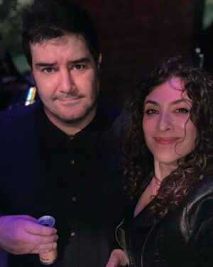 Vishka Asayesh Instagram - NYC Vibes 😎🤩
Under The Radar Theater Festival 
#newyork #theater #festival #actors #oldfriends #jazz #brooklynbridge