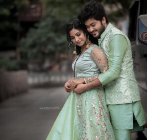Vishnu Priya Instagram - #8 years 🧿 infinite memories 🫶🏻 one us 🫂🤍 
.
Ps: don’t miss the final picture 😂🙈 
.
#weddingday #anniversary #couplesgoals #blessed #thankyougod #thankyouuniverse #loveyouall