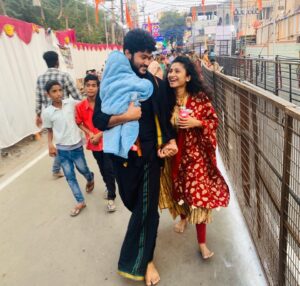 Vishnu Priya Instagram - #8 years 🧿 infinite memories 🫶🏻 one us 🫂🤍 
.
Ps: don’t miss the final picture 😂🙈 
.
#weddingday #anniversary #couplesgoals #blessed #thankyougod #thankyouuniverse #loveyouall