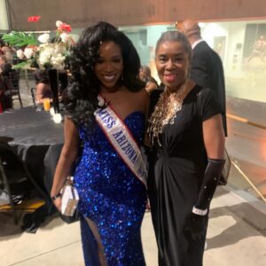 Winsome Earle-Sears Instagram - Happy to be at the Freedom Legacy Ball with the Black Conservative Federation! A wonderful evening celebrating the values of liberty, opportunity, and faith that unite us all.
