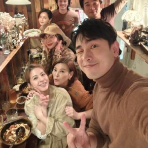 Yan-Pei Su Instagram - 美食 好友
絕不能跟丟 ❤️