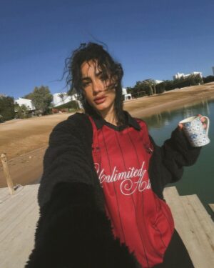 Yara Azmy Instagram - 💭 wishing everyone peace, love, and the courage to follow their good heart ♥️