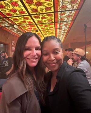 Yara Martinez Instagram - Gloria’s back on #ChicagoPD tonight! Hope you enjoy watching it as much as I enjoyed being a part of it 💫 @nbconechicago