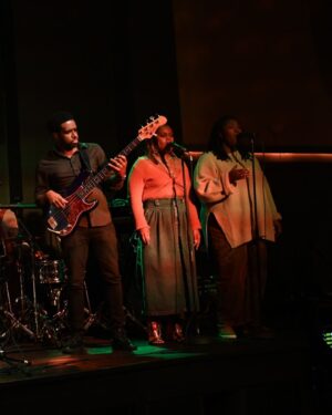 Yola Instagram - WE DID IT!!! What a blast!  Big thanks to Ray for putting the band together and for an epic series of collaborations it’s been a real joy!! #Repost @rayangry
・・・
Check out @iamyolaofficial on @kellyclarksonshow today 
Yola is a phenomenal recording artist.  Thank You @scurverecordsnyc for this wonderful opportunity. 

I’m very proud to serve as the Musical Director for this amazing performance on the @kellyclarksonshow 

I feel so blessed that I get to work with some of the best artist, musicians and singers In the world. 

On this performance are the following musicians and vocalist:
@klutchmint - Drums
@aliasboogie - Bass
@william.barnes.984 - Guitar
@juleszd - Guitar
@kaylagc._ - Vocalist
@shespeaksmusic - Vocalist 

Photos by @kasia_idzkowska_photo 
Outfit by @reneecafaroatelier 
Styled by @steph_amelie