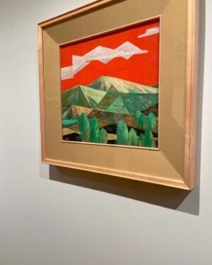 Yu Han Lien Instagram - 去北美館看展
想起小學時很愛翻陳進的畫冊
看著裡面歪歪躺躺的女子
據說都是陳進的姐姐當她的模特
第一個展間的尾端
分別是陳進的悠閒和手風琴對照
中間是林之助的小閒
過年看見這樣悠閒自得的畫內心深感平靜
初二去看展
美術館裡人好多
也許是展覽近尾聲
大家都來了
我心想美術館可能算是我心裡認定的娘家
從小就愛看畫看展
看得入迷
展覽結束前來看了第二回
喜歡的細節再次用眼神輕撫過一遍
回到人聲喧鬧的過年晚餐
弟弟妹妹解壓縮
各生兩個小孩之後
今年四個小孩像年獸一樣吃飯蹦蹦跳
走路蹦蹦跳
到家蹦蹦跳
我的靈魂在稍微與小孩相處超過15分鐘之後
決定
明年過年要出國看展覽避免一次與太多小孩相聚
被轟鳴十分鐘之後就想陷入沉睡
可能等他們長大一點後
再相遇就可以了
一個晚餐過後偏頭痛到現在的感悟