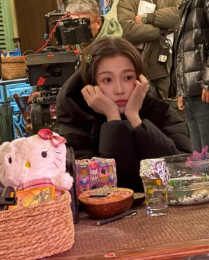 Yu Shuxin Instagram - 