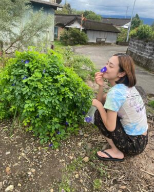 Yukari Taki Instagram - 2024年振り返り後編

振り返りたい思い出がたくさん
今年も有難い日々でございました🥲🙏

あらためて投稿したいことも沢山
とりいそぎザーッとねっ

2024年、今年も
同じ時間を過ごしてくれて
有難うございました。

みなさんはどんな一年でしたか？

2025年も
穏やかで幸せでありますように…🍀

来年も宜しくお願いいたします。
良いお年をお迎えくださいませ🕊️

#2024