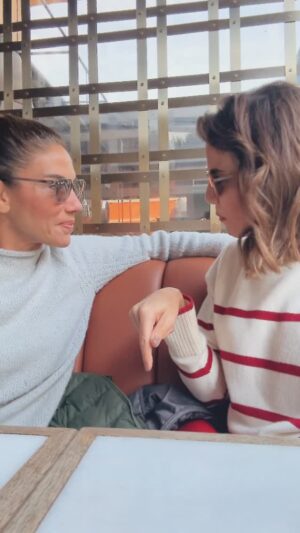 Zeynep Beşerler Instagram - O zaman buna da beyin jimnastiğimizden bir kesit diyebilir miyiz?😁