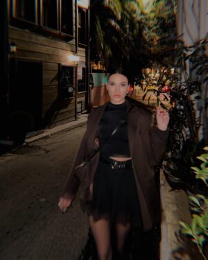 İlayda Aydın Instagram - Kararlılıkta benim gibi olun postu ✨🤭