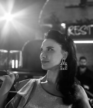 İlayda Aydın Instagram - Bu akşam ✨🌹 
📷 : @keremarslanoglu1 

#BirGeceMasalı