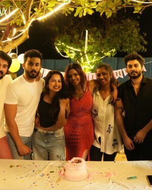 vaishnavi naaiyak Instagram - 02-02-2025🎭💃❤️😇🧿🎂 

Thank you for capturing these amazing moments @shk_photography_30 
#photography _ @shk_photography_30 
.
.
#birthday #birthdaycake #celebration #friends #friendship #fun #food #laugh #love #birthdaygirl #february