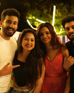 vaishnavi naaiyak Instagram - 02-02-2025🎭💃❤️😇🧿🎂 

Thank you for capturing these amazing moments @shk_photography_30 
#photography _ @shk_photography_30 
.
.
#birthday #birthdaycake #celebration #friends #friendship #fun #food #laugh #love #birthdaygirl #february