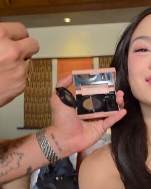 AC Bonifacio Instagram - beach 101: GLOW & freckles 🤭