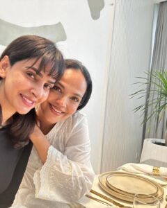 Actress Aamina Sheikh HD Photos and Wallpapers August 2024