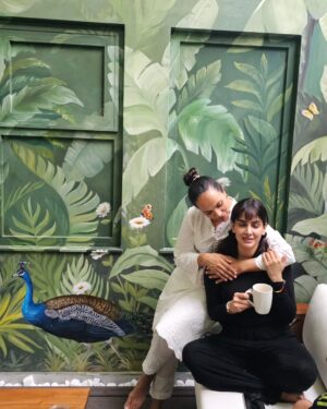 Aamina Sheikh Instagram - Life and screen both light up and shine when there is mutual respect, mutual admiration and reciprocity of love ♥️
.
Aimen, my character in Maat, wouldn't have made as significant a mark had it not been for @sabaqamarzaman 's fearless and uninhibited performance of Saman's (the sister) nuances and recklessness.
.
She was the true yin to my yang in Maat. 
.
And now in life, we pick up from where we left off, always grateful, always joyful to have shared the journey and success of Maat together.
.
.
.
.
.
.
 .
#blessed #maat #humtv #actors #actresses #friends #friendship #life #joy #grateful #friendslikefamily #women #womenoftheworld #womenartists #womenpower