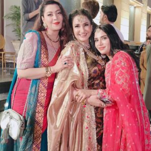 Aamna Malick Instagram - Sitaray zameen per❤️❤️❤️