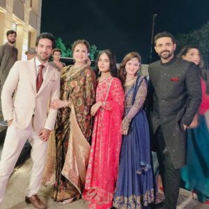 Aamna Malick Instagram - Sitaray zameen per❤️❤️❤️