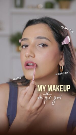 Aashi Adani Instagram - Here’s my go- to make up for a busy, workday schedule from 9 to 5 and beyond. I’ve been using @lakmeindia ‘s 9TO5 Hya Matte Range⏰💙💼

It’s so effortless, weightless, matte and yet hydrating making this a perfect fit for everyday use!!😍

What stands out for me the is the Hya Matte Foundation with 5% Hyaluronic Acid Complex💦

My foundation shade is Warm Beige and lipstick shade is Boardroom Blush ☺️ 

Go get your Hya Matte products now!!

#Ad
#HyaOnHydration
#NewHydratingMatte #LakmeIndia