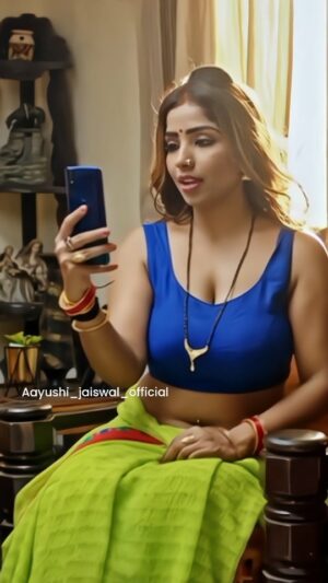 Aayushi Jaiswal Instagram - Champa Rani nam hai hamara 

#ayushijaiswal #aayushijaiswal