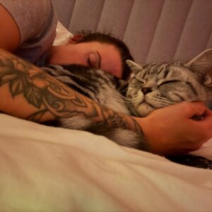 Abbie Eaton Instagram - Sleep tight my darling boy 💔

Binx 2022 - 2025 

You’ve always been my perfect little handsome squishy baby, who always loved ‘tuma tickuls’ and chin scratches. A gentle giant with shovel hands and a fluffy tummy. 

Mummy will love you and miss you for the rest of her life. I’m sorry you were taken away so soon, but my god were you loved. 

I hope you and Leo have a wonderful time catching up on all the play fighting you’ve missed out on. And know that little Elvis will miss you terribly. 

Thanks for being the most perfect little man ever. Can’t believe you’re actually gone 😭😭 

Your wings were ready, but my heart was not 💔

I love you Binx, so much ❤️❤️❤️