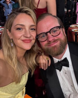 Abby Elliott Instagram - 🍋SAG awards 2025🌟 @thebearfx