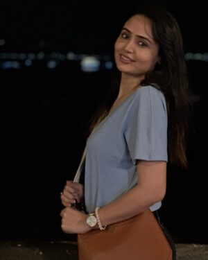 Aditi Rawat Instagram - This evening🌸🌅
.
.
.
#ɴᴇᴡᴘᴏsᴛ #newpicturs #aditirawat #colaba #sunsetlover #ɪɴsᴛᴀᴍᴏᴏᴅ #instaphoto #lookbook #feelsgood
