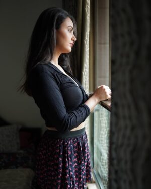 Aditi Rawat Instagram - Calmness over chaos.🌹
📸 - @siddharthamportraits 
.
.
.
#ɴᴇᴡᴘᴏsᴛ #picturs #aditirawat #instalooks #lookbook #fashionstyle #photoofthedays #instapicture