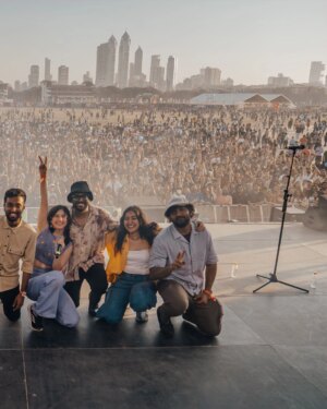 Aditi Saigal Instagram - Lollapalooza yesterday with my band 🌻

@gautam.david @_mr.pluto__ @owl_joel_son @zionmathew @jasonsharat @anaghello @sooryawho 

📷@rithvik.ar ❤